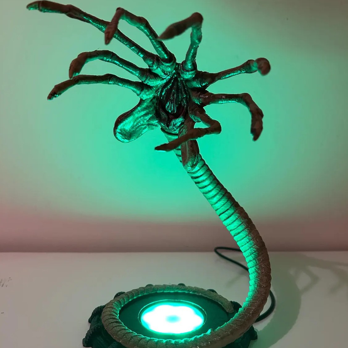 Alien Facehugger Lamp Nightlig - Pumpkin Lantern Halloween review and price